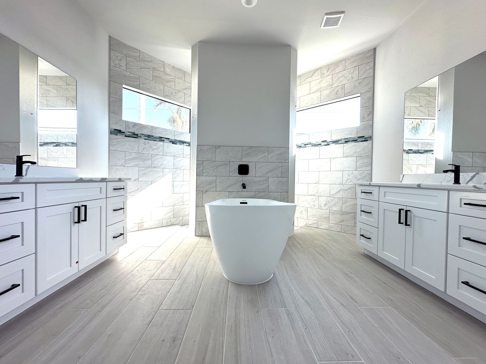 Bathrooms Photo Gallery